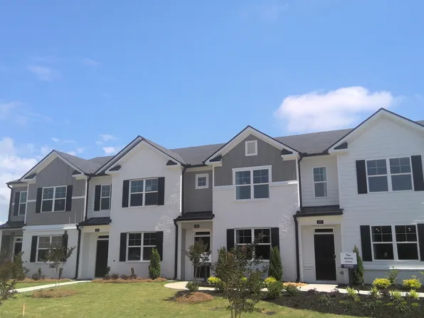 372 Sound Cir, Stockbridge, GA 30281