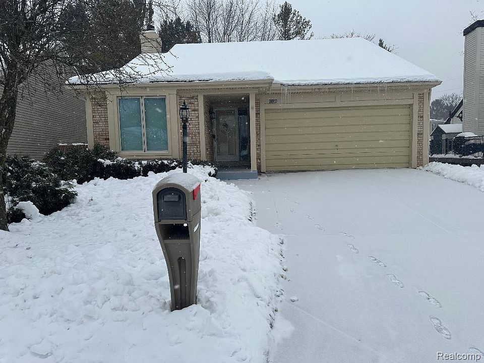 1st image of 1634 Fielding Dr