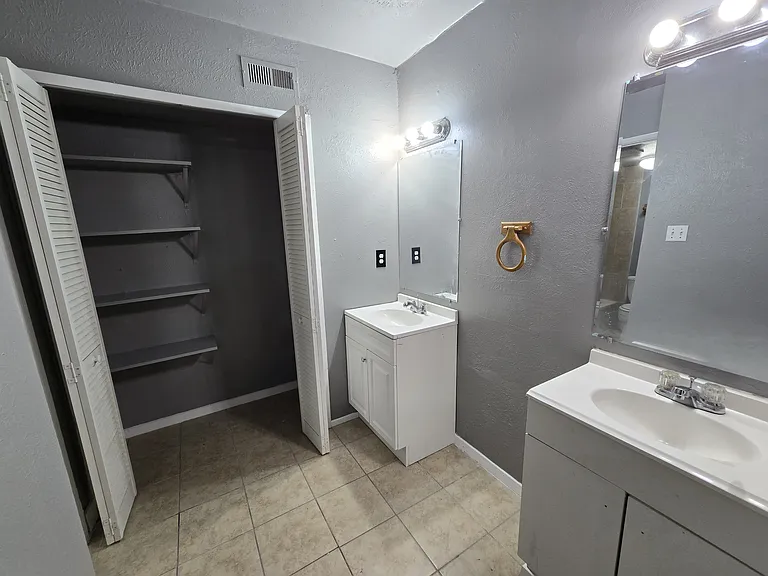 9571 Gonzales Dr — Photo 9