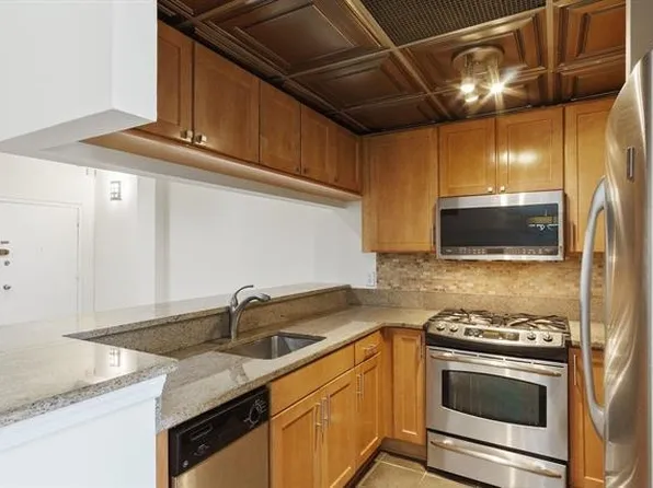 187 Wayne Street image 4 of 14