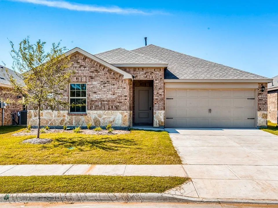 3913 Atwood Dr