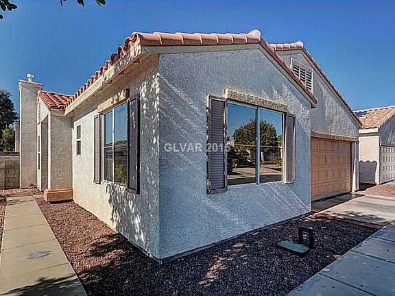 4th image of 9141 Sparkling Star St