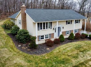 108 Thomas Ave, Dallastown, PA 17313