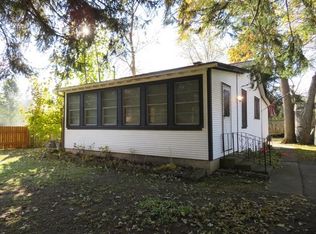 2343 Catherine Ave, Twin Lakes, WI 53181