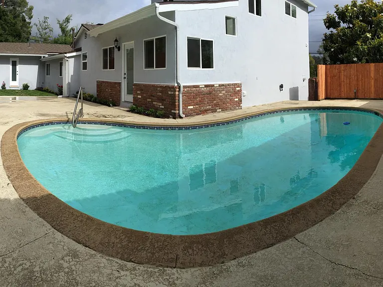 2403 Cross St — Photo 31