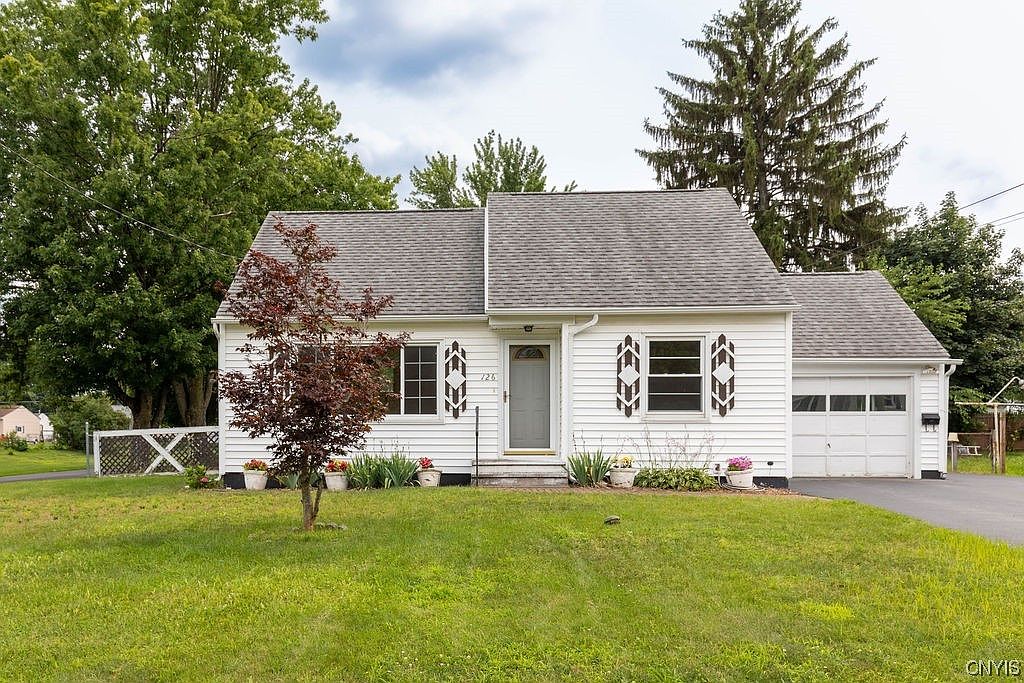 126 Lawdon St, North Syracuse, NY 13212 MLS S1485076 Zillow