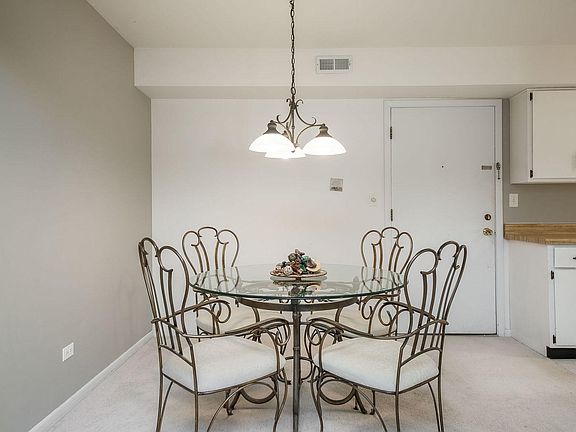 5th image of 787 Wilson Ave APT 6