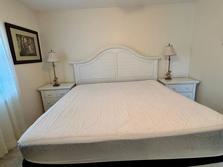 2141 SW Import Dr — Photo 16