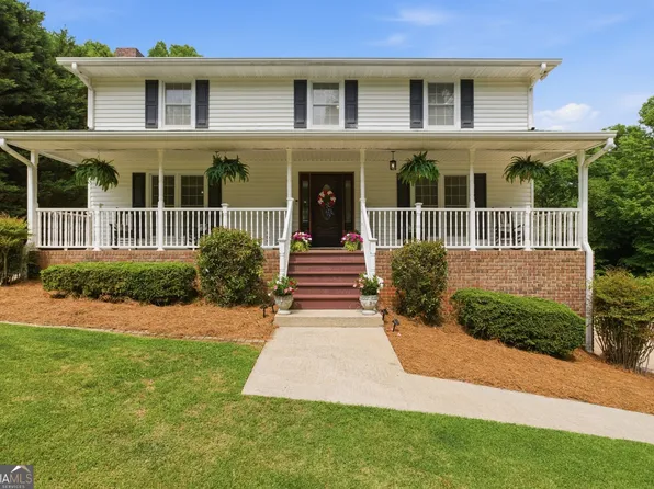 129 Foxdale Ct, Toccoa, GA 30577
