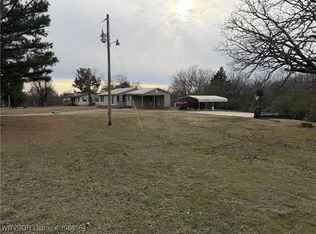 19449 260th Ave, Spiro, OK 74959