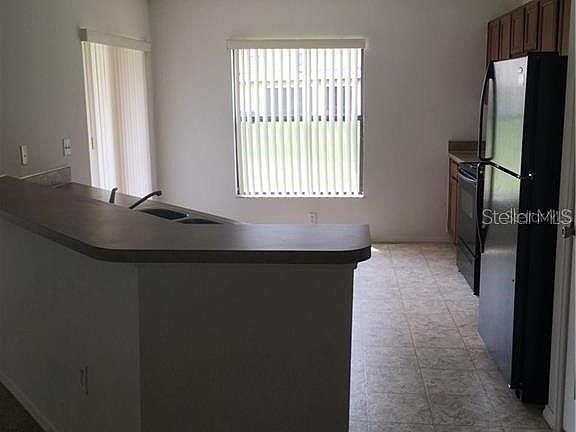4th image of 2632 Oleander Lakes Dr