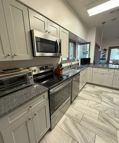 624 S Reeve Rd — Photo 7