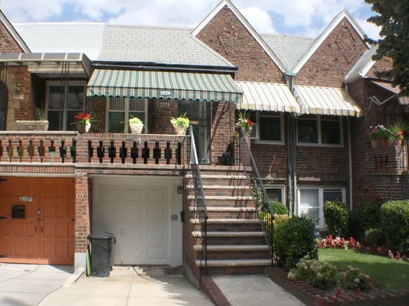 2329 E 26th St, Brooklyn, NY 11229