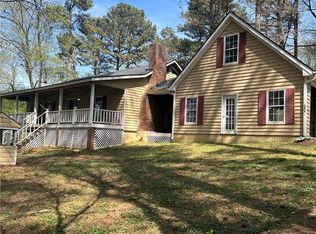 5834 Heardsville Rd, Cumming, GA 30028