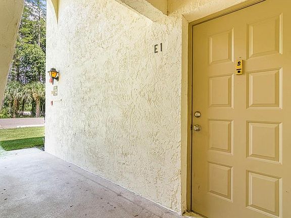 4th image of 1433 Pine Glen Pl APT E1
