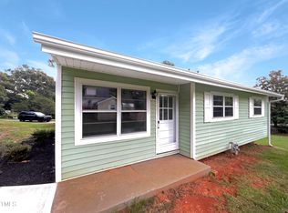 225 W Orange St, Hillsborough, NC 27278