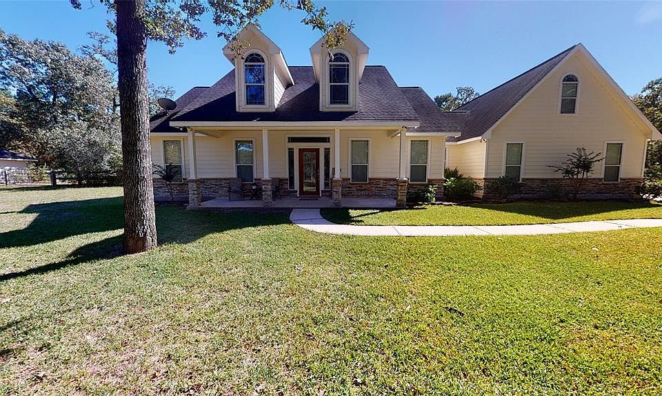 1st image of 11934 Presley Dr