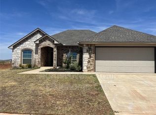 19521 Birchfield Dr, Edmond, OK 73012