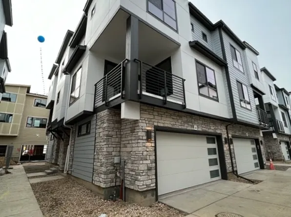 2004 S Holly St Unit 4, Denver, CO 80222