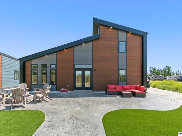 10270 Riverside Ln #C-152, Blair, NE 68008