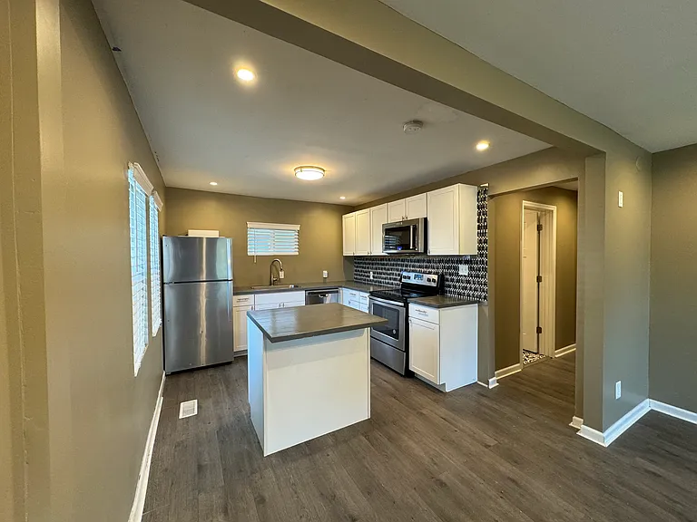 648 Eastern Ave #1 — Photo 4
