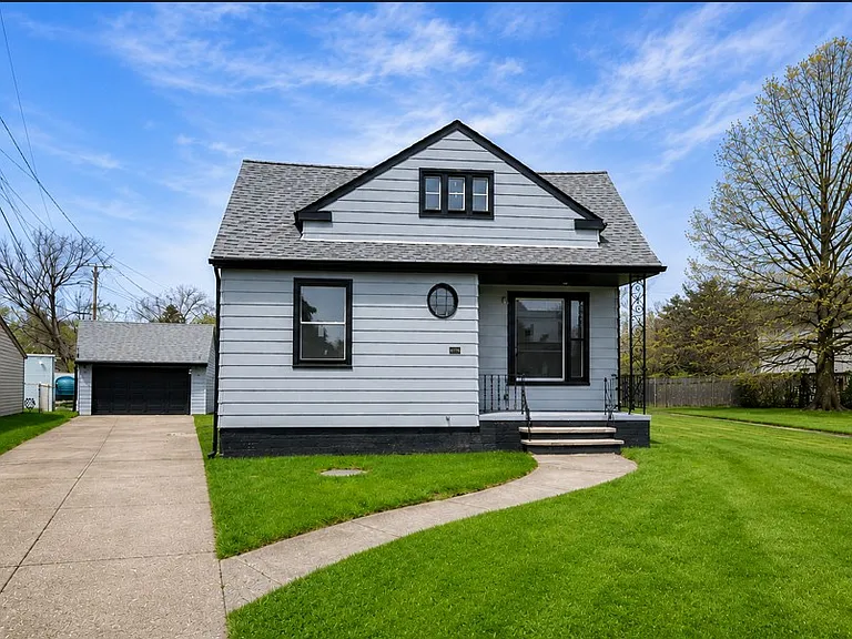 Beautiful and spacious 4 bedroom home with 1 bathroom and large basement
