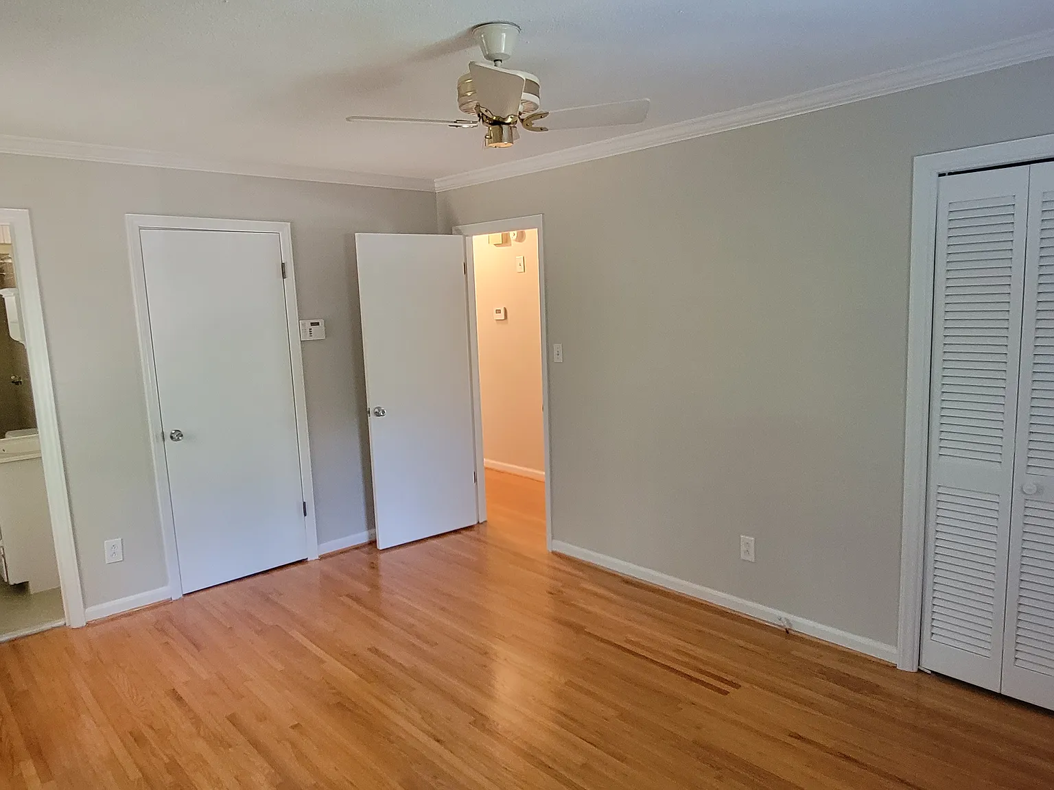 3 bed, 1734 sqft, $2,650 — Photo 4