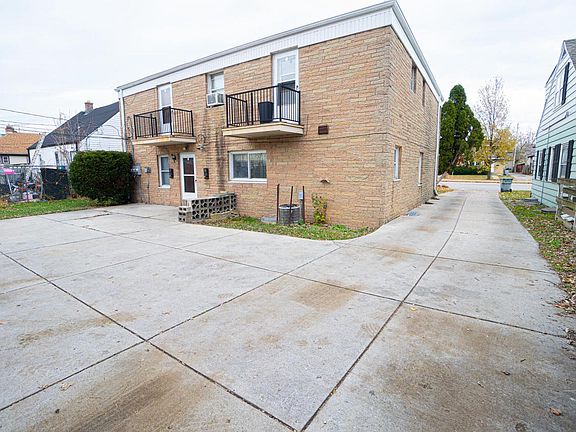 2nd image of 5227 North 60th STREET