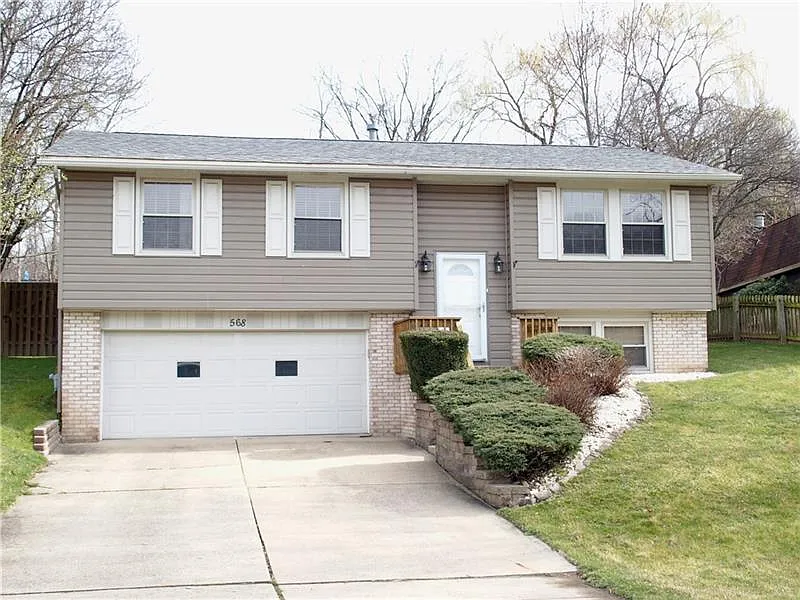 568 Shumaker Dr photo 1