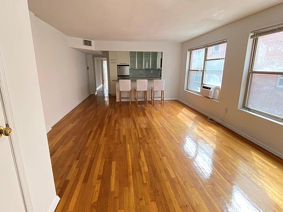 Apartment entrance to living/dining area