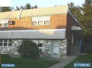 2239 Strahle St, Philadelphia, PA 19152