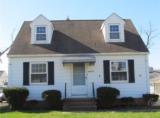 20716 Franklin Rd, Maple Heights, OH 44137