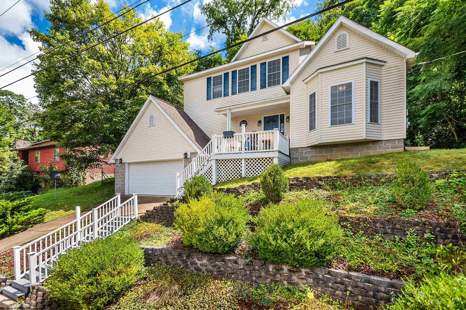17 Karen Ln photo 1