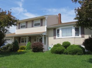 238 Willow St, Port Reading, NJ 07064
