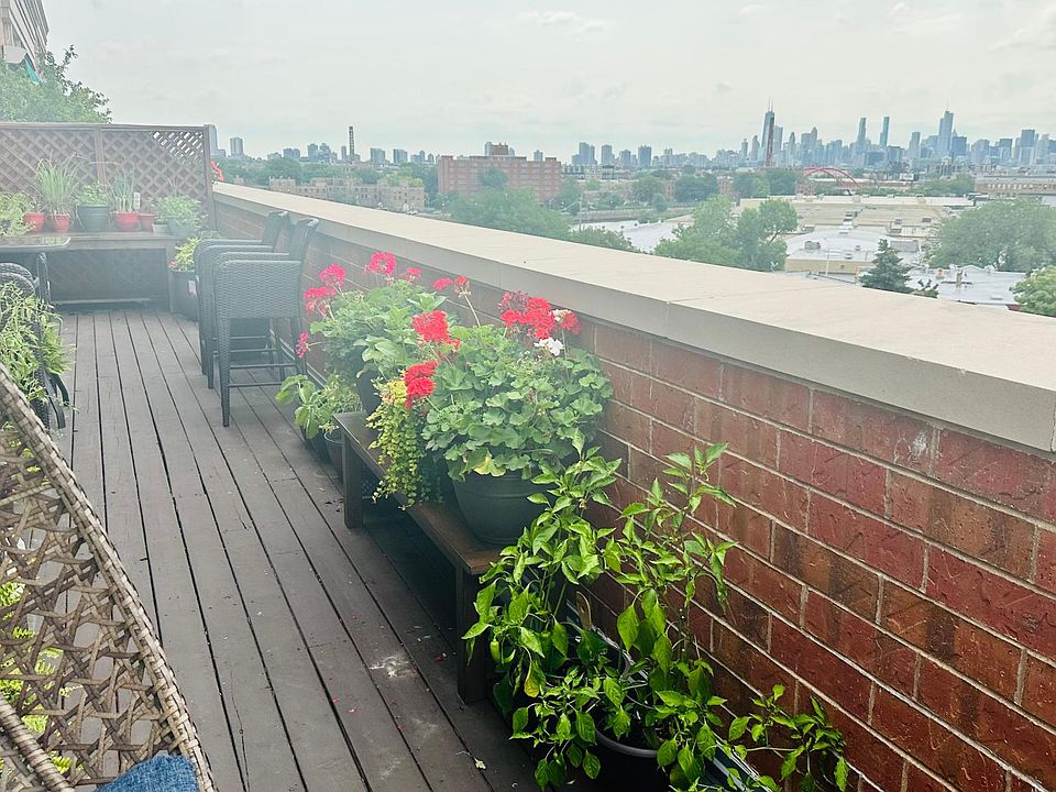 Large Patio with unobstructed views of downtown