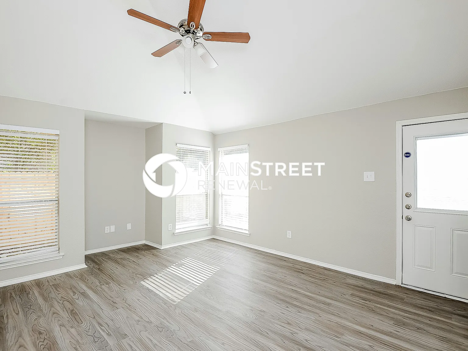 714 Mannington Dr — Photo 4