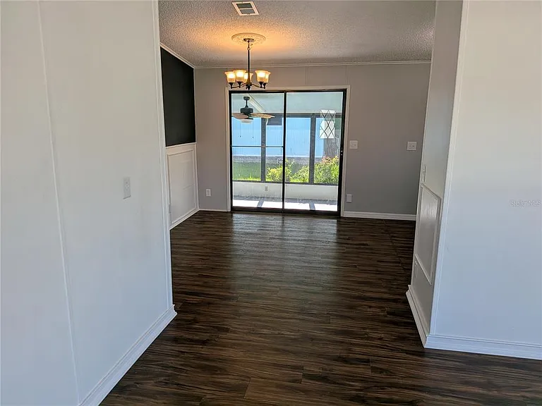 36037 Coleus Ave — Photo 3