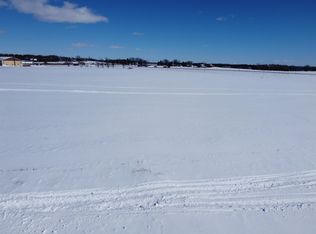 N Crosswinds Dr #2, Fremont, WI 54940