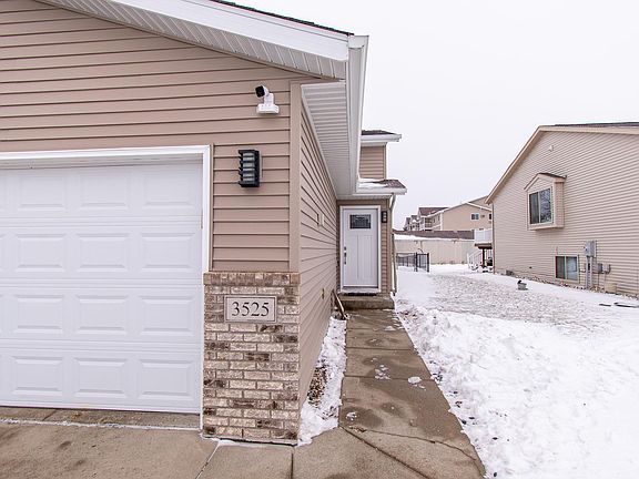3rd image of 3525 Eagle Run Ln