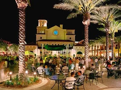 Onsite Restaurant Outside Seating