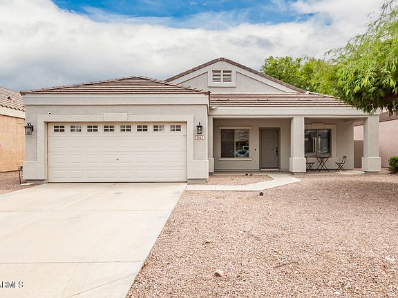 3rd image of 1543 E HEATHER Drive