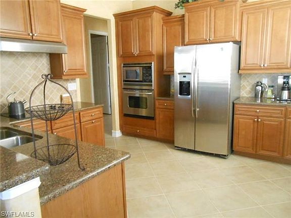 5th image of 10346 Gator Bay Ct