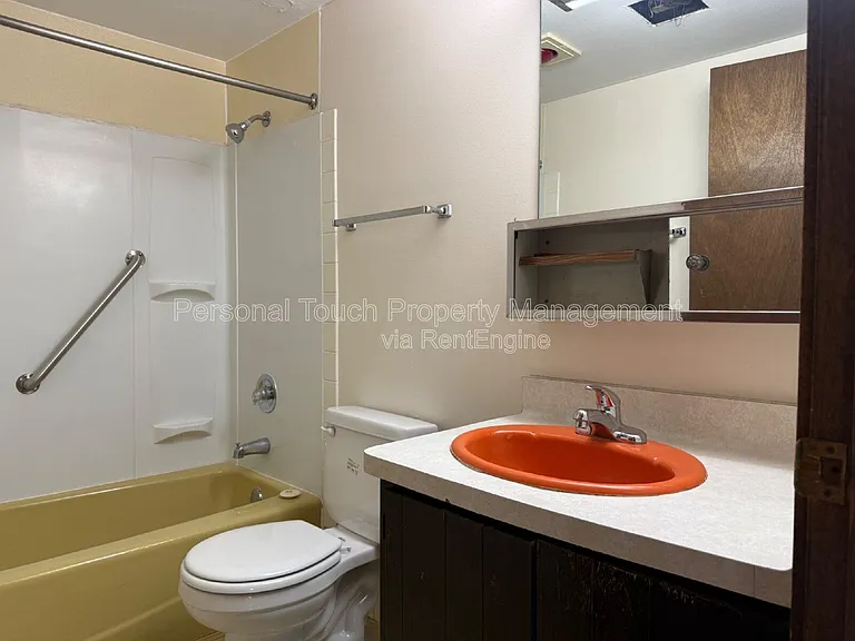 911 Western Rd #5 — Photo 14