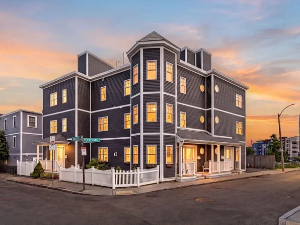 35 Tuckerman St #A, South Boston, MA 02127