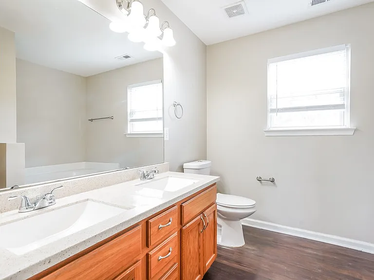 1514 Winter Ct — Photo 13