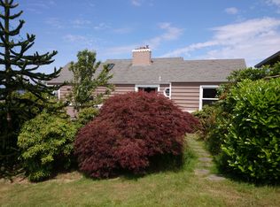 2338 NW 95th St, Seattle, WA 98117