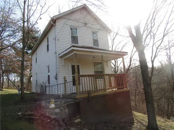 130 Main St, Smock, PA 15480
