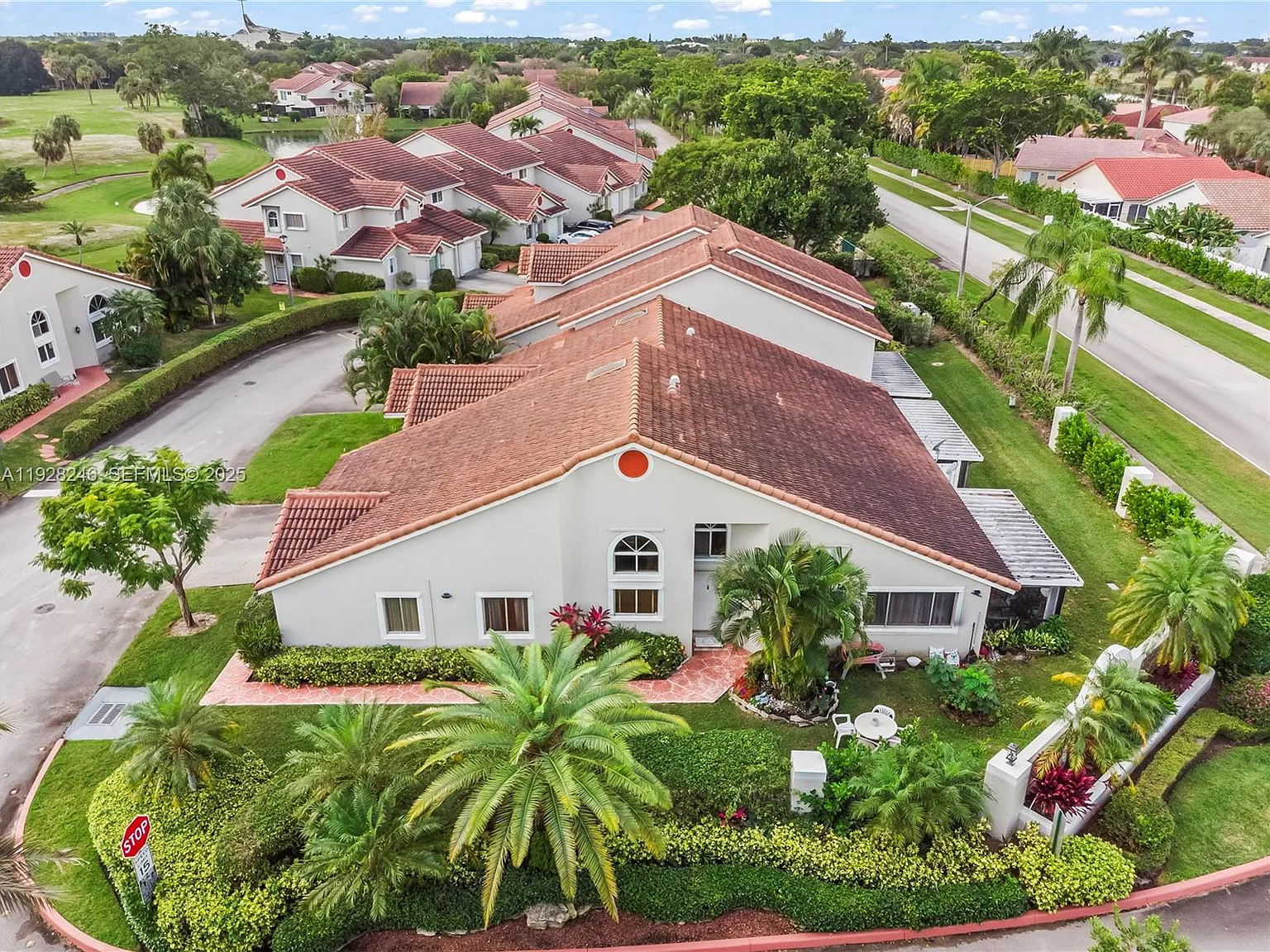 3 bed, 1500 sqft, $3,800 — Photo 1