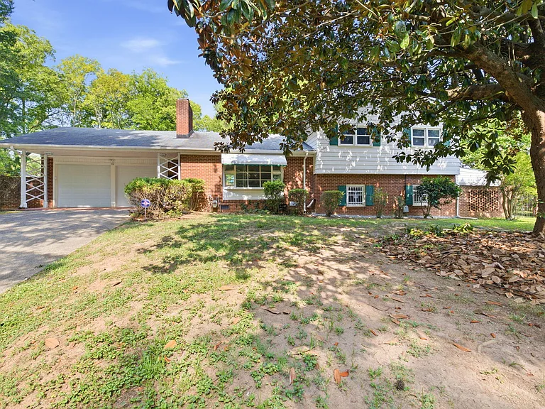 119 Waldrop St — Photo 1