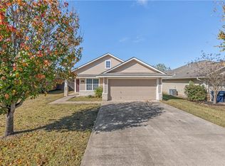 908 Crested Point Dr, College Station, TX 77845